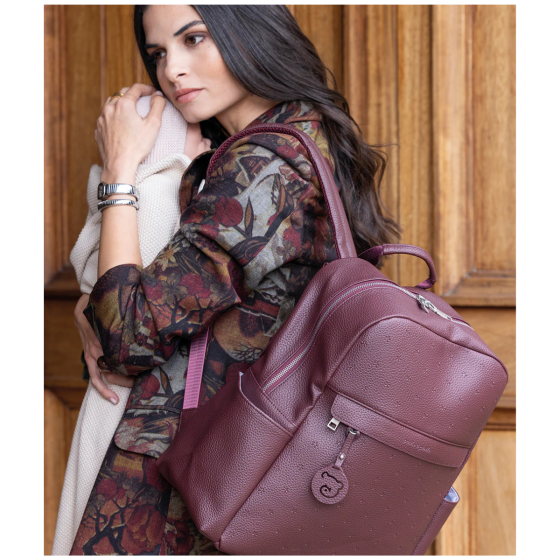 MOCHILA LONDON PASITO A PASITO - CHERRY